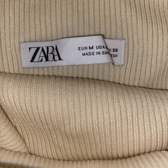 Zara Cream Sleeveless Ribbed Turtleneck Sweater Dress size Medium - Picture 4 of 5